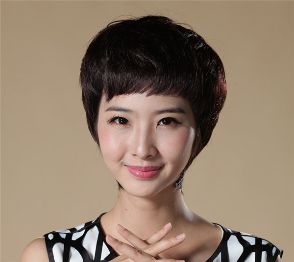 大連假發(fā)套如何選擇？脫發(fā)一定要做定制假發(fā)嗎？