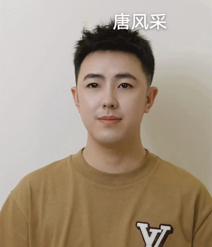 禿發(fā)男人 \